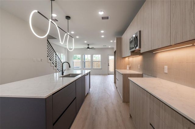 8132 Brandon Street, Houston, TX 77051