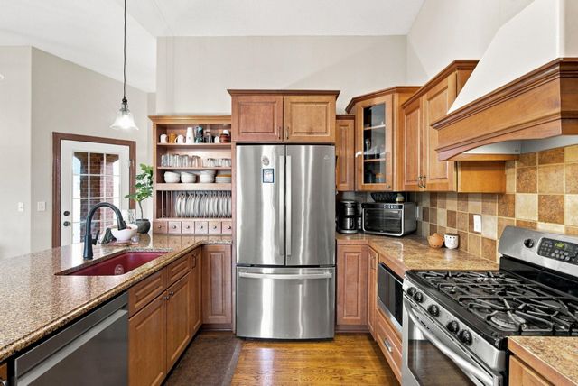 435 Sienna Dr, Rose Hill, KS 67133