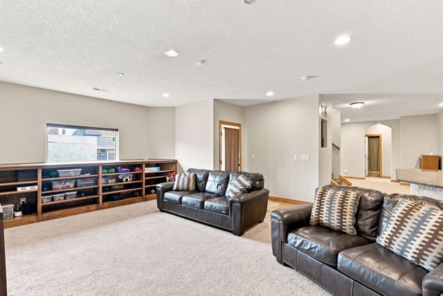 435 Sienna Dr, Rose Hill, KS 67133