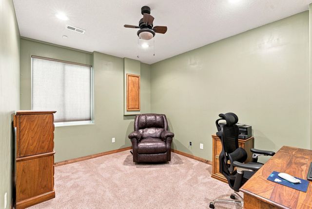 435 Sienna Dr, Rose Hill, KS 67133