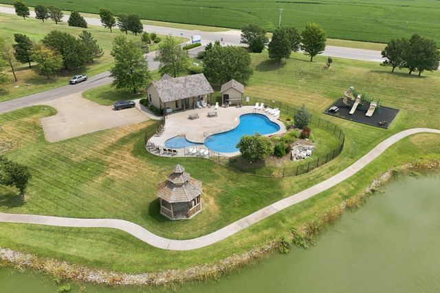 435 Sienna Dr, Rose Hill, KS 67133
