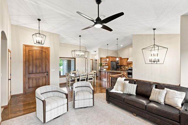 435 Sienna Dr, Rose Hill, KS 67133