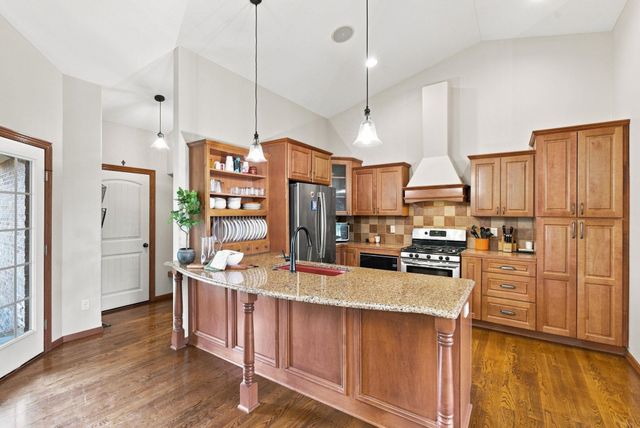 435 Sienna Dr, Rose Hill, KS 67133