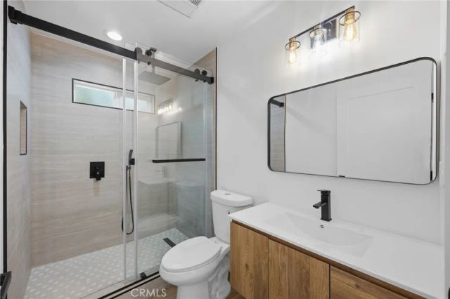 22928 Leadwell Street, West Hills, CA 91307