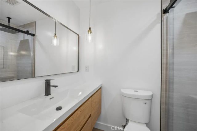 22928 Leadwell Street, West Hills, CA 91307