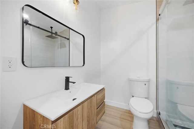 22928 Leadwell Street, West Hills, CA 91307