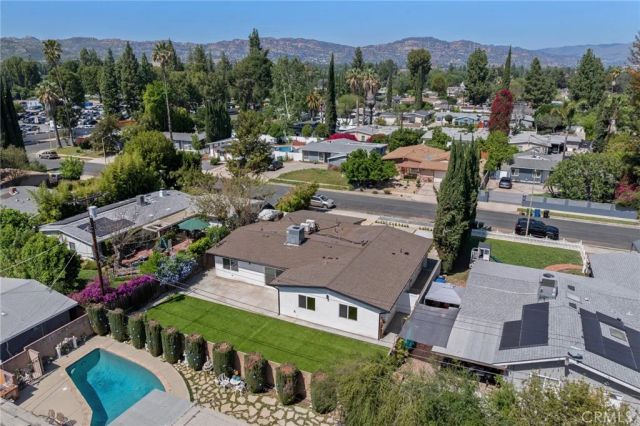 22928 Leadwell Street, West Hills, CA 91307