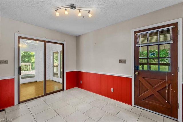 1013 Gladstone Road, Mocksville, NC 27028