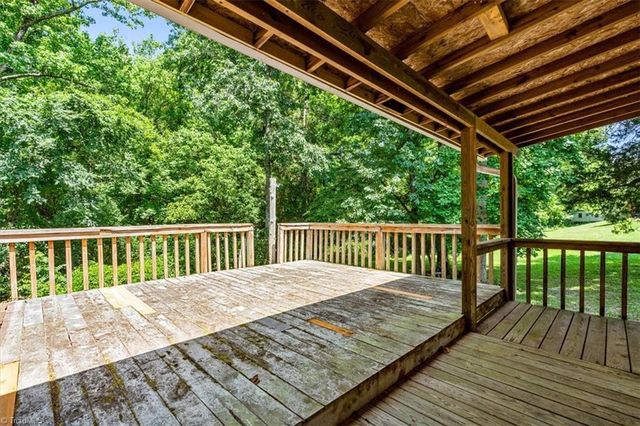 1013 Gladstone Road, Mocksville, NC 27028