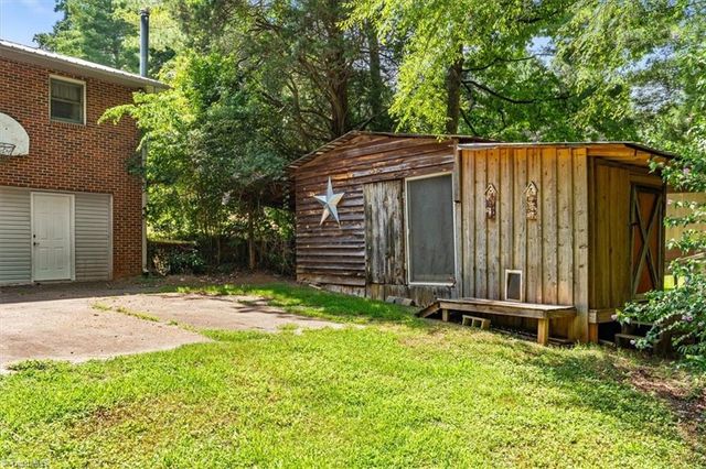 1013 Gladstone Road, Mocksville, NC 27028