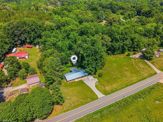 1013 Gladstone Road, Mocksville, NC 27028