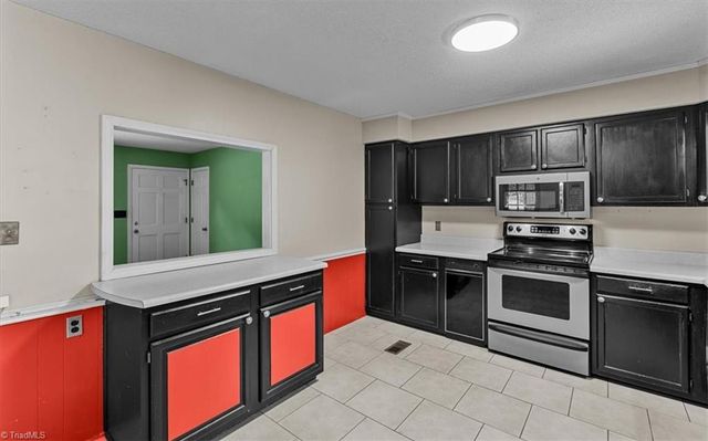 1013 Gladstone Road, Mocksville, NC 27028