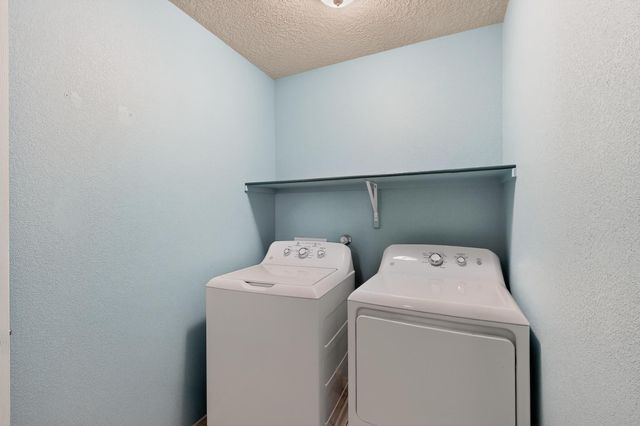 847 Kipuka Drive NW, Albuquerque, NM 87120