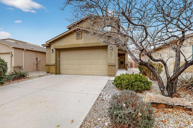 847 Kipuka Drive NW, Albuquerque, NM 87120