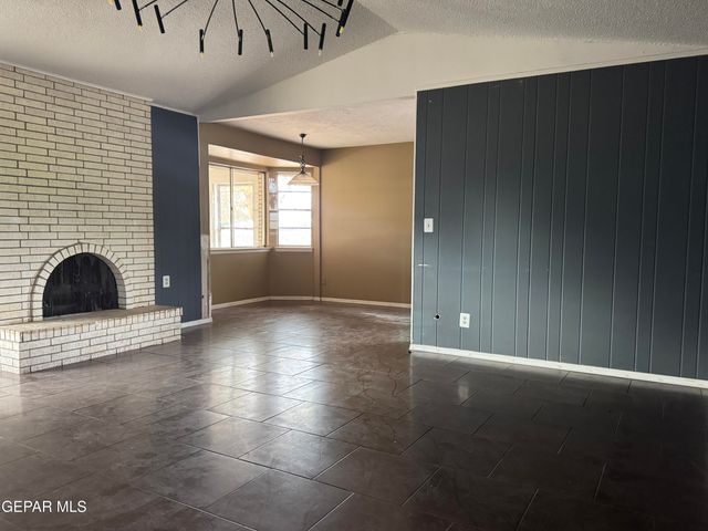 1619 Sumac Drive, El Paso, TX 79925