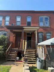 4957 Aubert Court, St Louis, MO 63113