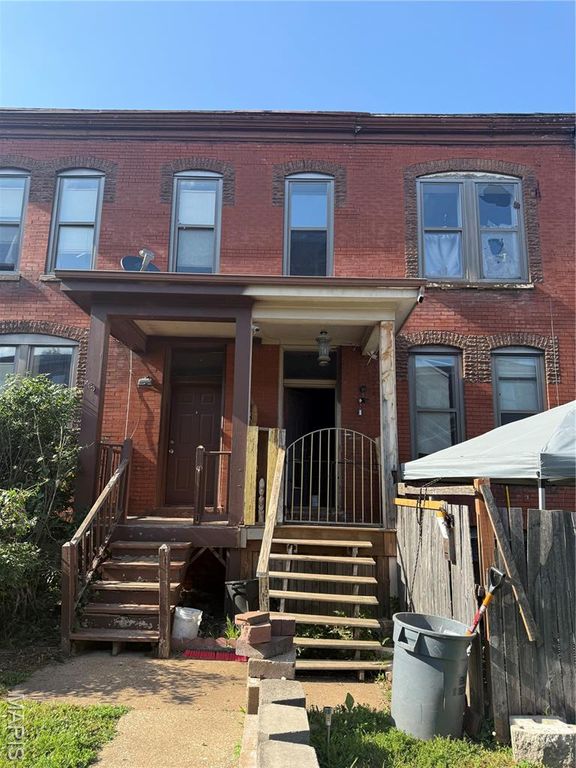 4957 Aubert Court, St Louis, MO 63113