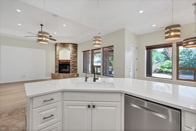 445 E 1470 S, Washington, UT 84780