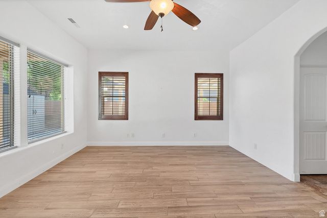 445 E 1470 S, Washington, UT 84780