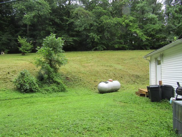 27 Charter Oaks Drive, Gray, KY 40734