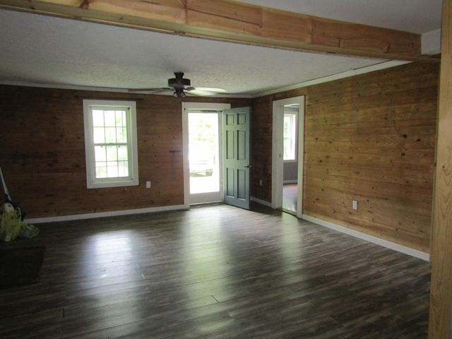 27 Charter Oaks Drive, Gray, KY 40734