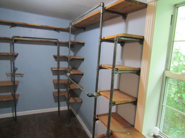 27 Charter Oaks Drive, Gray, KY 40734