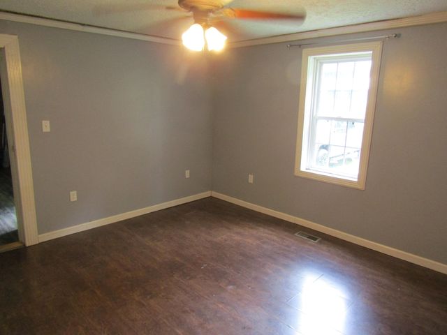 27 Charter Oaks Drive, Gray, KY 40734