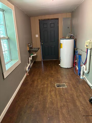 27 Charter Oaks Drive, Gray, KY 40734