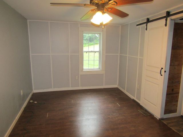 27 Charter Oaks Drive, Gray, KY 40734