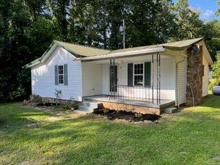 27 Charter Oaks Drive, Gray, KY 40734