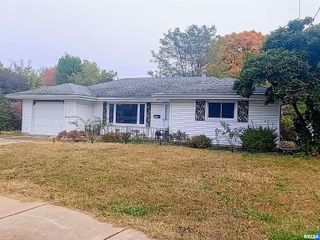 614 N LAMMERS Avenue, West Peoria, IL 61604