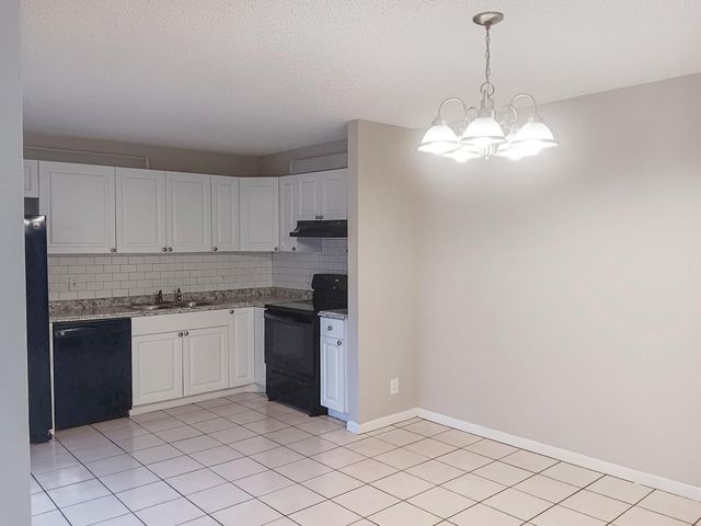 1620 Forest Lakes Circle D, West Palm Beach, FL 33406