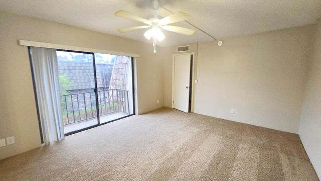 1620 Forest Lakes Circle D, West Palm Beach, FL 33406