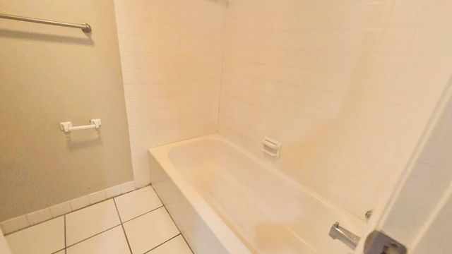 1620 Forest Lakes Circle D, West Palm Beach, FL 33406