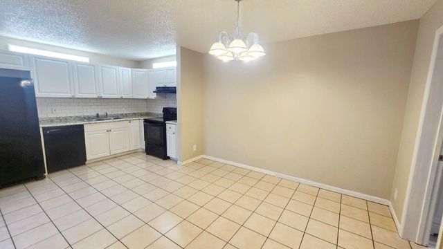 1620 Forest Lakes Circle D, West Palm Beach, FL 33406
