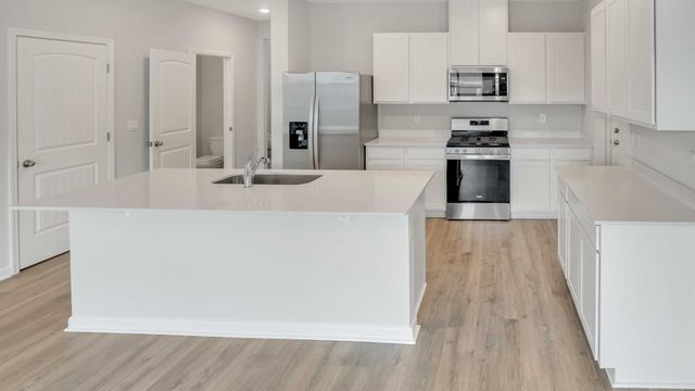 8080 Jude Dr, White House, TN 37188