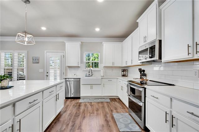 582 Eagles Nest Circle, Auburn, GA 30011