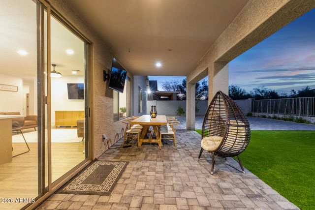 6404 W BLACK HILL Road, Phoenix, AZ 85083