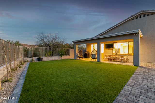 6404 W BLACK HILL Road, Phoenix, AZ 85083