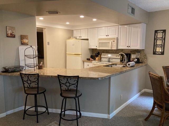 1605 Us-1 E301, Jupiter, FL 33477