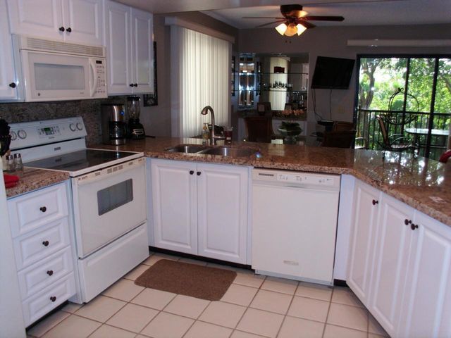 1605 Us-1 E301, Jupiter, FL 33477