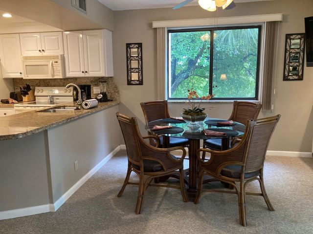 1605 Us-1 E301, Jupiter, FL 33477