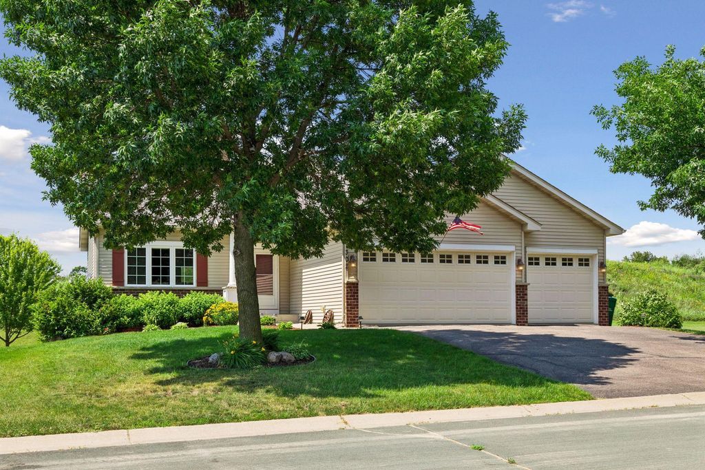 1302 Prairie Street NW, Montgomery, MN 56069 — photo 2