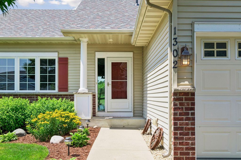 1302 Prairie Street NW, Montgomery, MN 56069 — photo 4