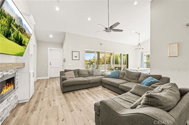 24940 Hayes, Murrieta, CA 92562