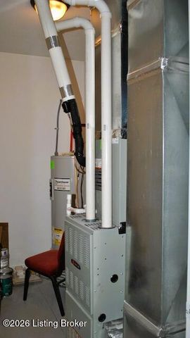 14405 Stony Point Ln, Louisville, KY 40299