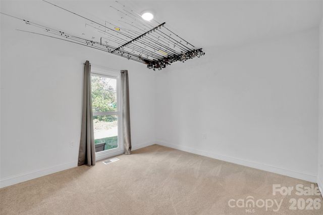 301 Hillandale Drive, Charlotte, NC 28270