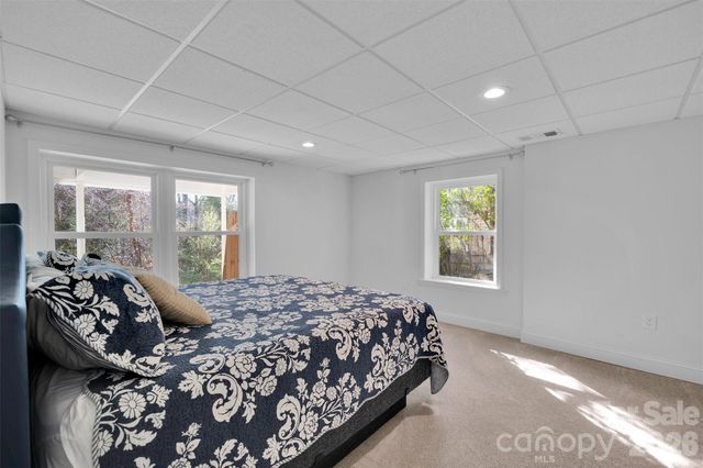 301 Hillandale Drive, Charlotte, NC 28270