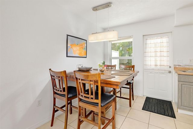4001 GROVELAND AVENUE, Sarasota, FL 34231