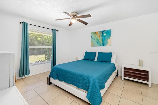 4001 GROVELAND AVENUE, Sarasota, FL 34231